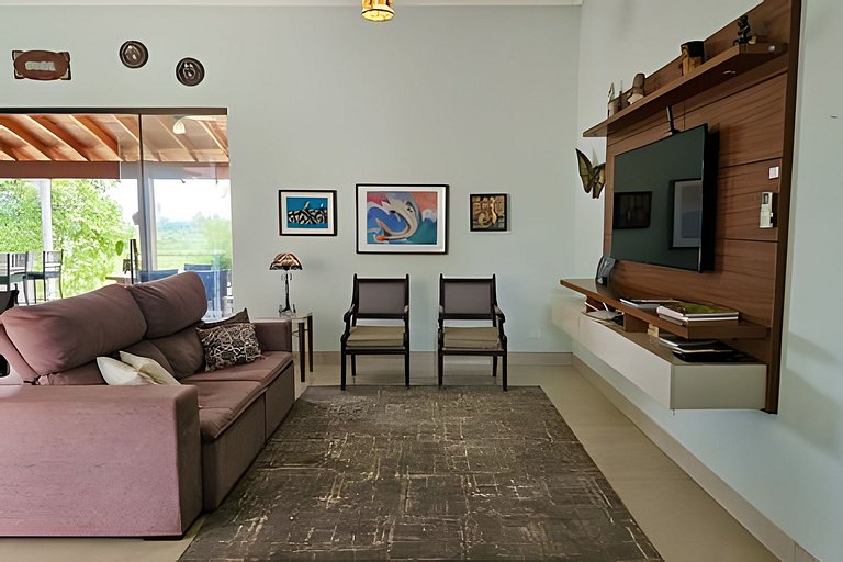 Casa Orquídeas, linda vista, lazer e conforto