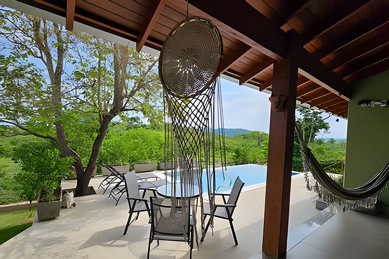 Casa Orquídeas, linda vista, lazer e conforto