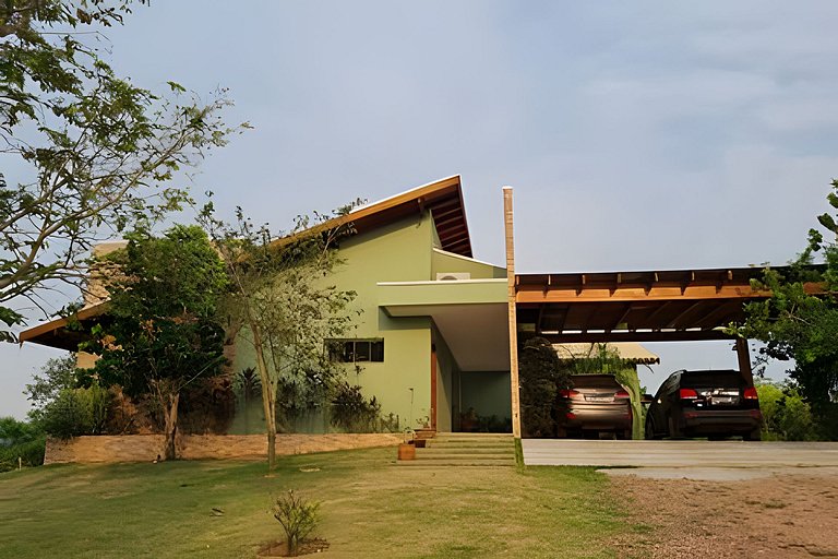 Casa Orquídeas, linda vista, lazer e conforto