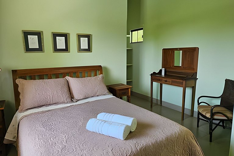 Casa Orquídeas, linda vista, lazer e conforto