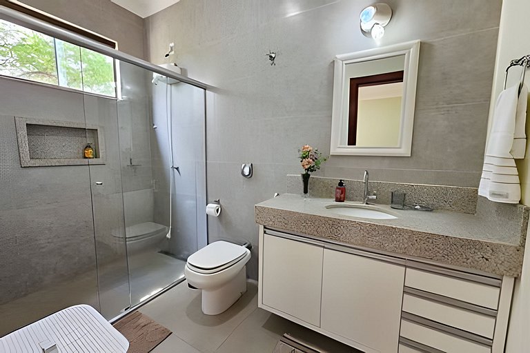 Casa Orquídeas, linda vista, lazer e conforto