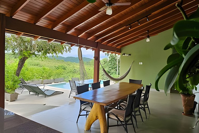 Casa Orquídeas, linda vista, lazer e conforto