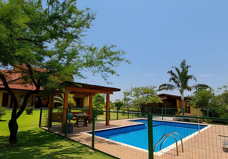 Grande casa, para até 21 pessoas, lazer completo