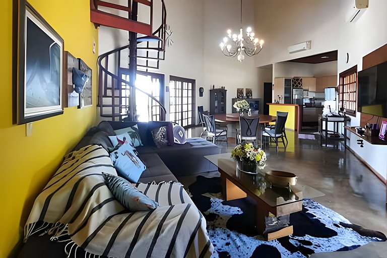 Grande casa, para até 21 pessoas, lazer completo