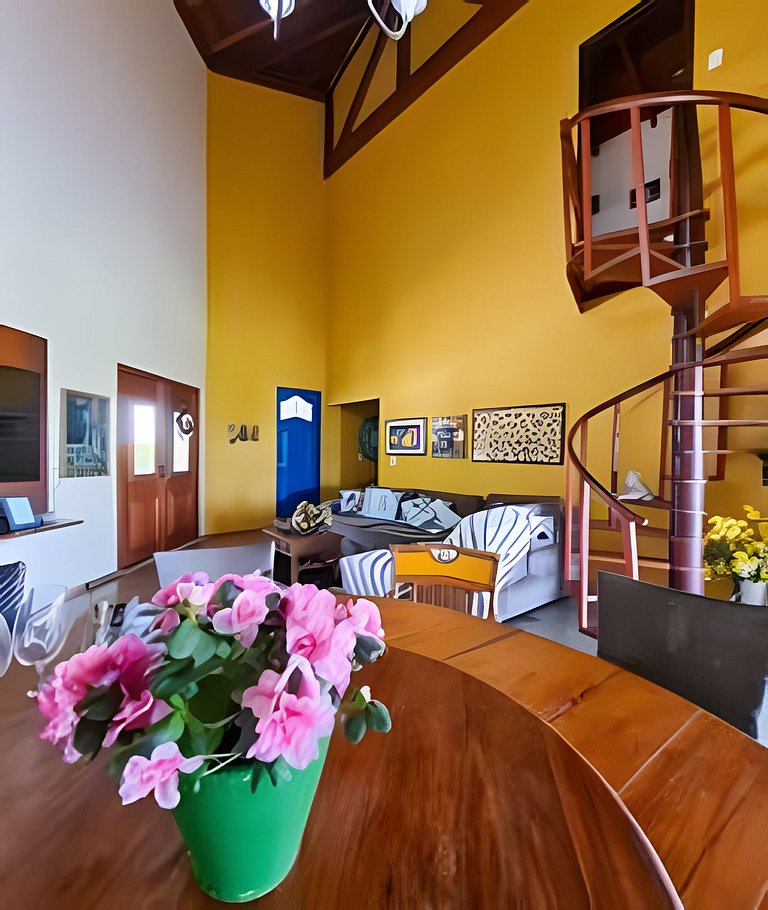 Grande casa, para até 21 pessoas, lazer completo