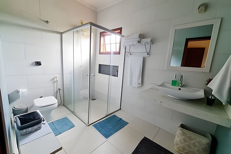 Grande casa, para até 21 pessoas, lazer completo