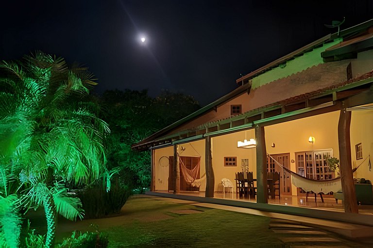 Grande casa, para até 21 pessoas, lazer completo