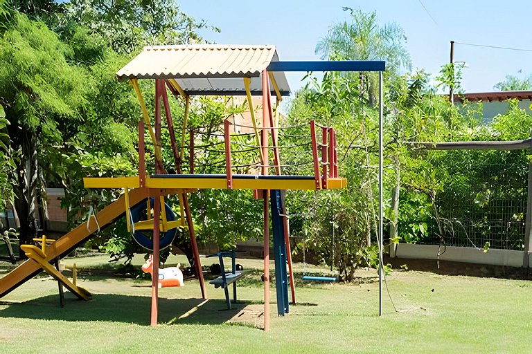 Grande casa, para até 21 pessoas, lazer completo