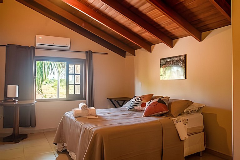 Grande casa, para até 21 pessoas, lazer completo