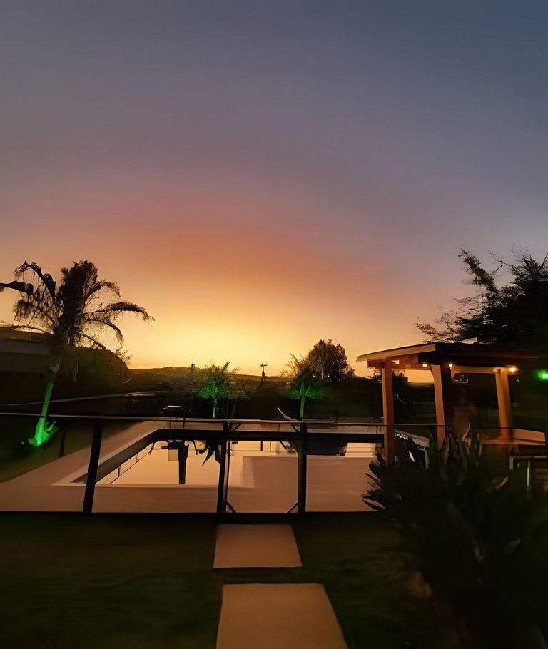 Grande casa, para até 21 pessoas, lazer completo