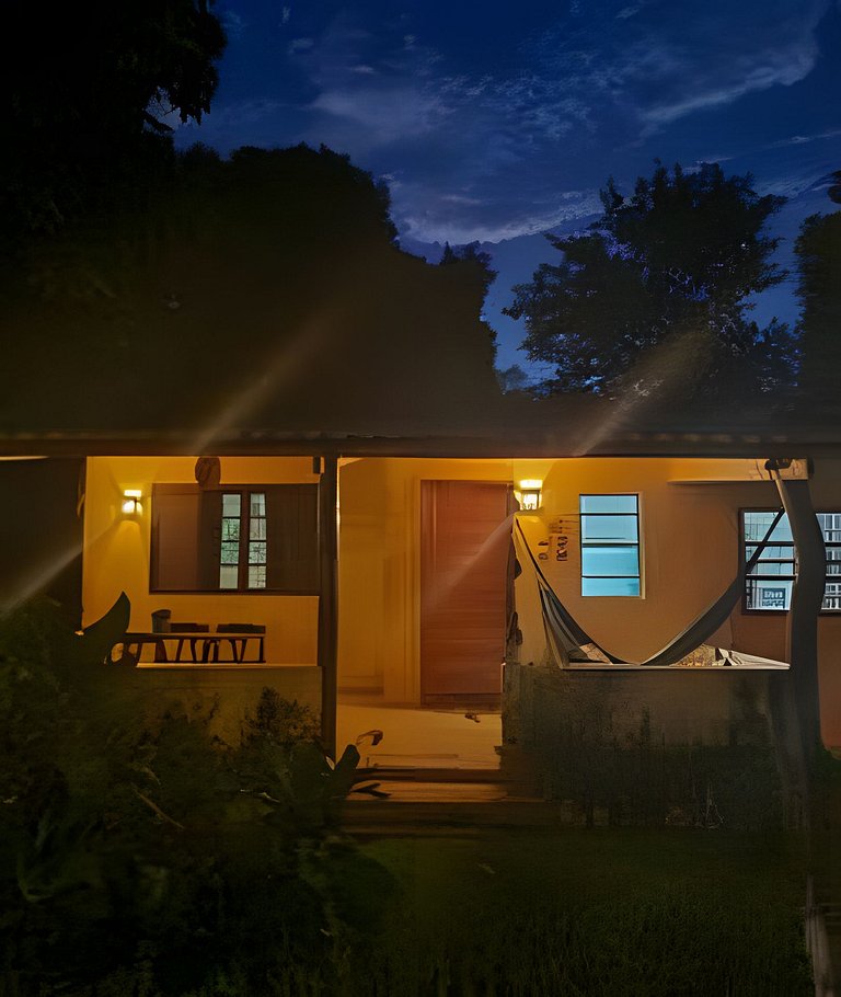 Casinha Amarela - anexo ao Camping Pé na Jaca