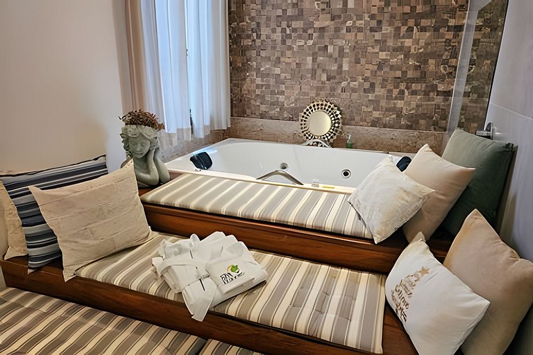 Casa Sol de Bonito, com 6 suítes, Piscina e Hidro.