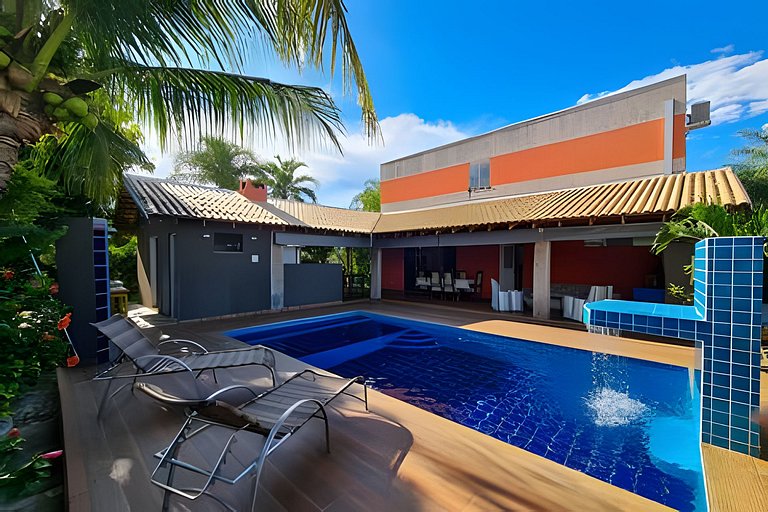 Casa Charme, até 19 pessoas, 5 quartos e piscina