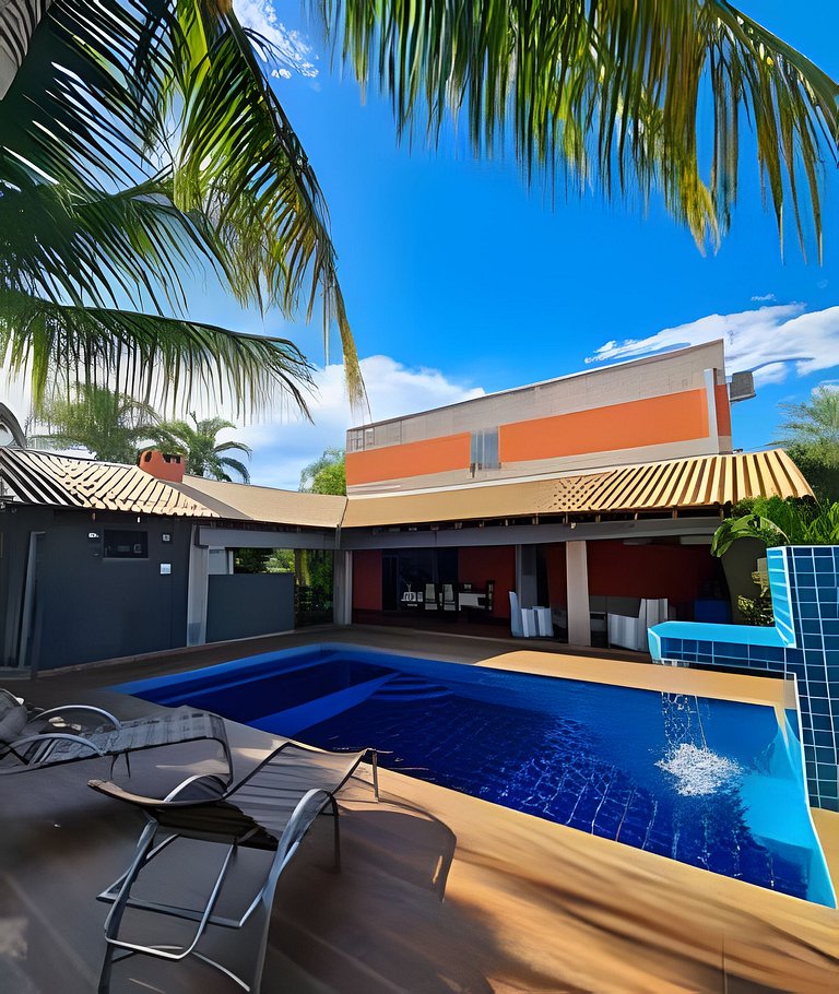 Casa Charme, até 19 pessoas, 5 quartos e piscina