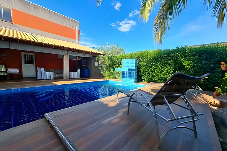 Casa Charme, casa enorme, 4 suites e piscina