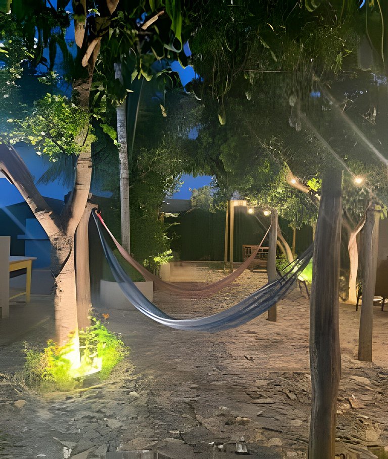 Casa Charme, casa enorme, 4 suites e piscina