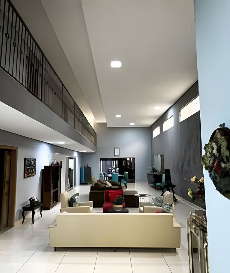 Casa Charme, casa enorme, 4 suites e piscina