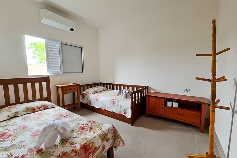 Perfeita para famílias, piscina e boa localização