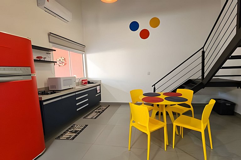 Vila das Cores - Casa Vermelha, nova e moderna