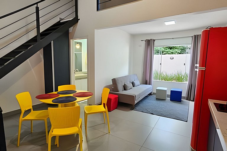 Vila das Cores - Casa Vermelha, nova e moderna