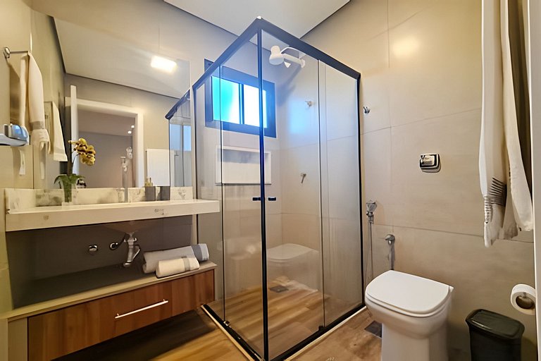 Flat Bonito Village, localização central, piscina