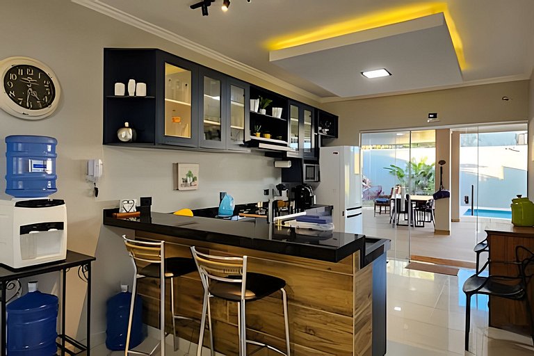 Casa da Gruta: Completa, Sofisticada e Acolhedora