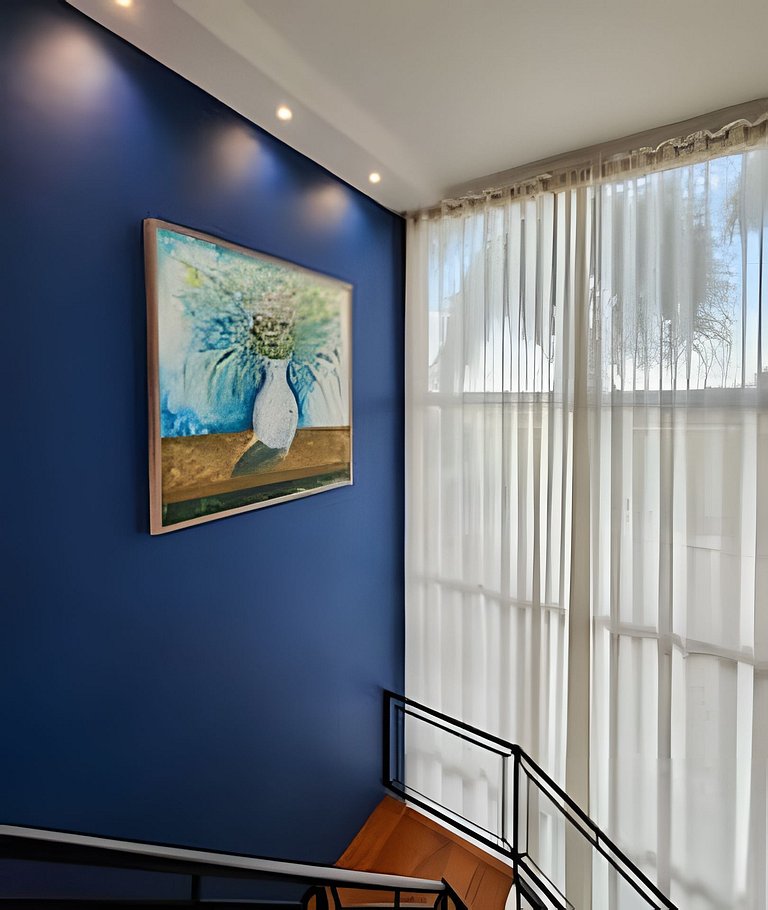 Casa da Gruta: Completa, Sofisticada e Acolhedora