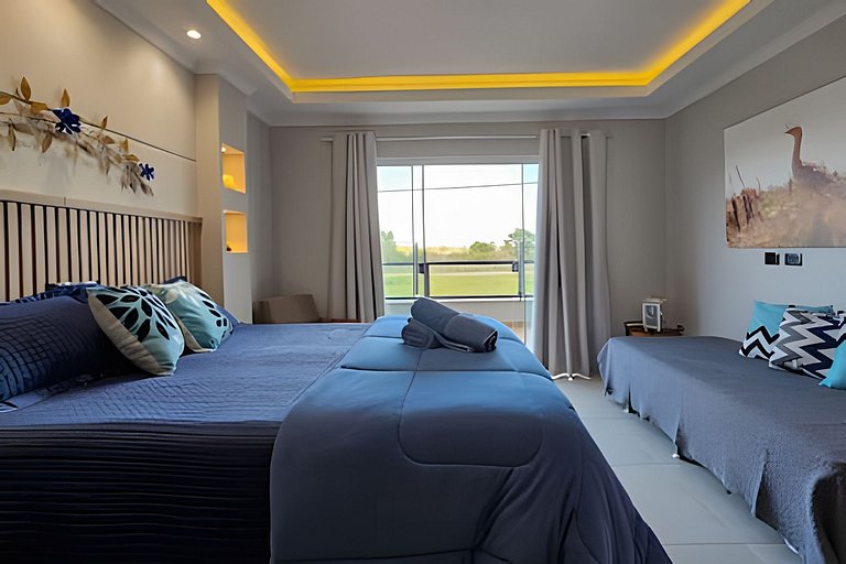 Casa da Gruta: Completa, Sofisticada e Acolhedora