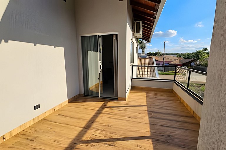 Casa da Gruta: Completa, Sofisticada e Acolhedora