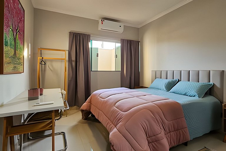 Casa da Gruta: Completa, Sofisticada e Acolhedora