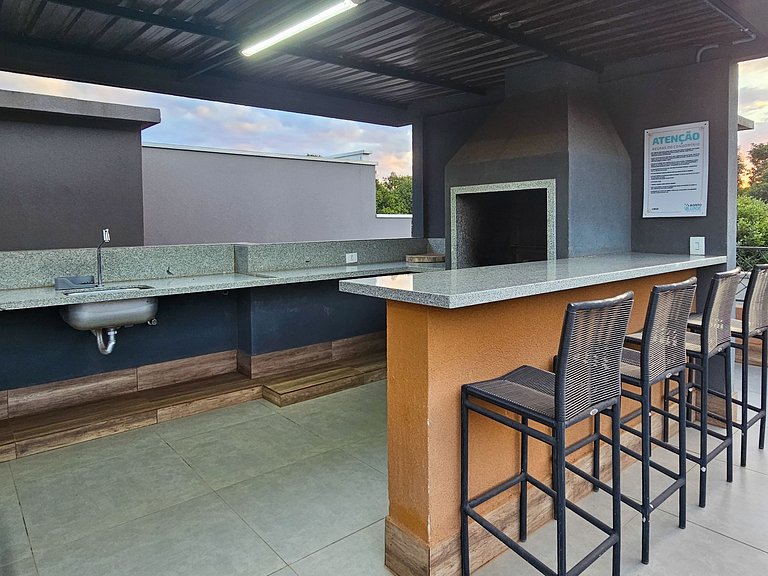 Flat Bonito Village, localização central, piscina