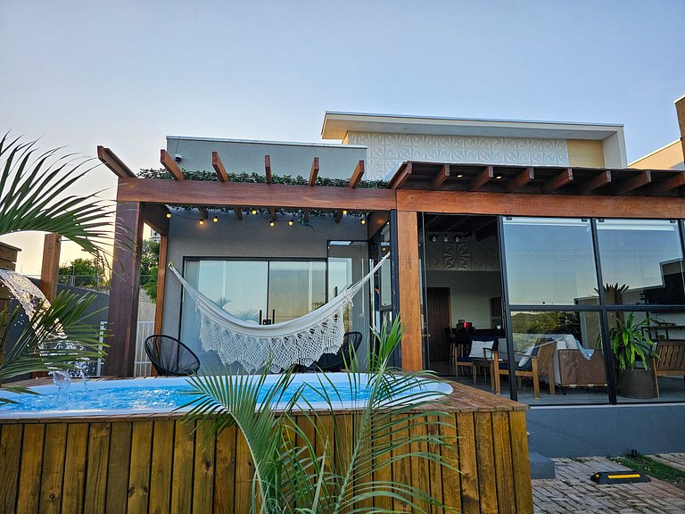 Casa Vista Bela, ótima localização, 9 pessoas