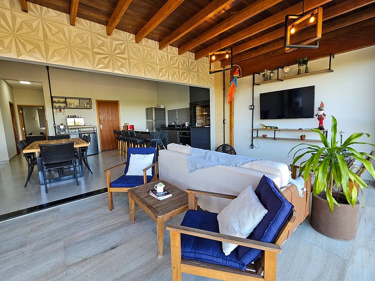 Casa Vista Bela, ótima localização, 9 pessoas