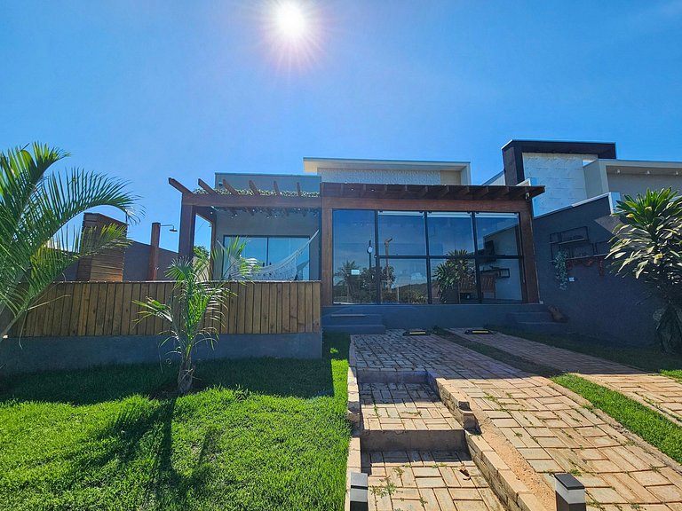 Casa Vista Bela, ótima localização, 9 pessoas