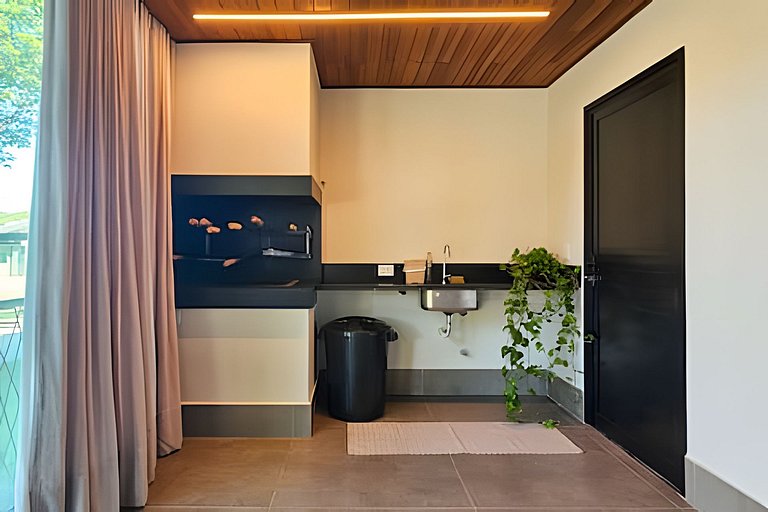 Oásis, condomínio novo, lindo e ótima localização.