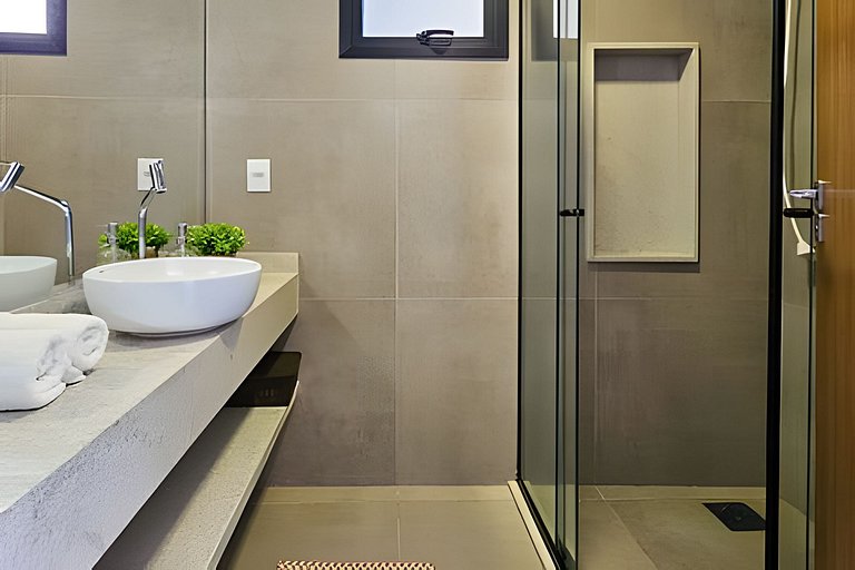 Oásis, condomínio novo, lindo e ótima localização.