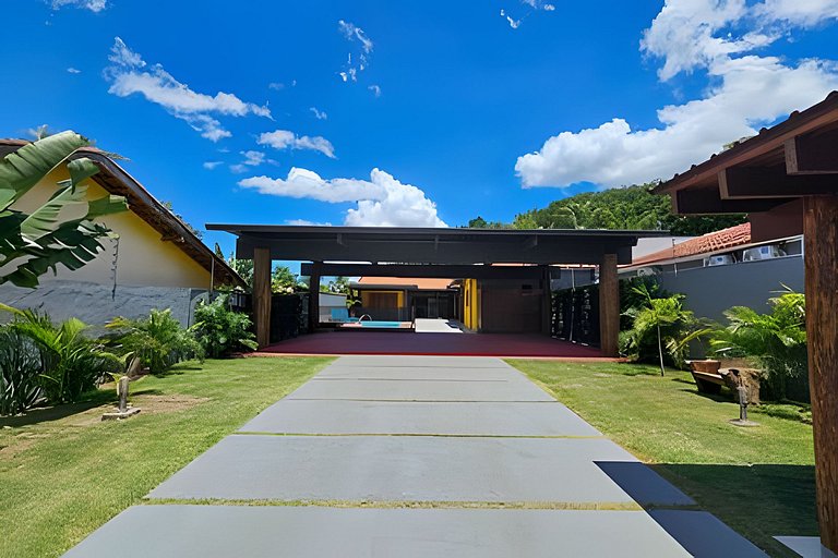 Recanto Sabiá, Área gourmet climatizada, piscina