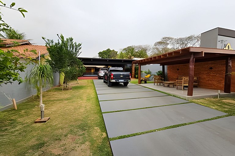 Recanto Sabiá, área gourmet climatizada e piscina