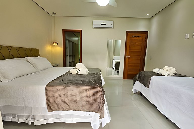 Recanto Sabiá, área gourmet climatizada e piscina