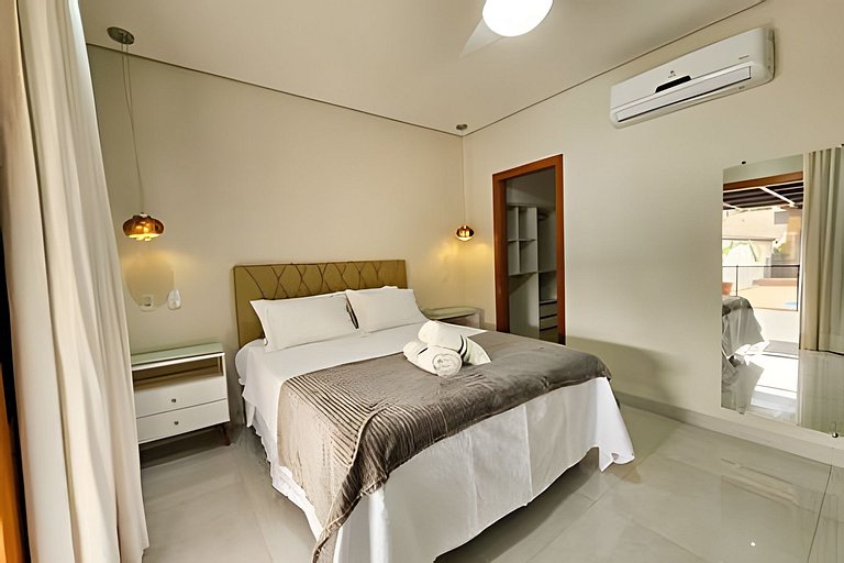 Recanto Sabiá, Área gourmet climatizada, piscina