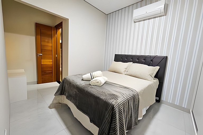 Recanto Sabiá, Área gourmet climatizada, piscina