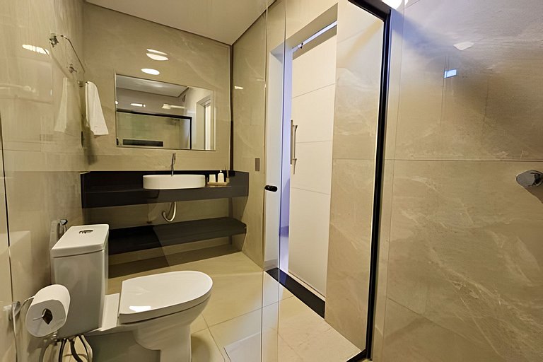 Recanto Sabiá, Área gourmet climatizada, piscina