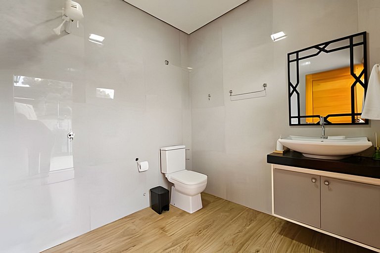 Recanto Sabiá, Área gourmet climatizada, piscina