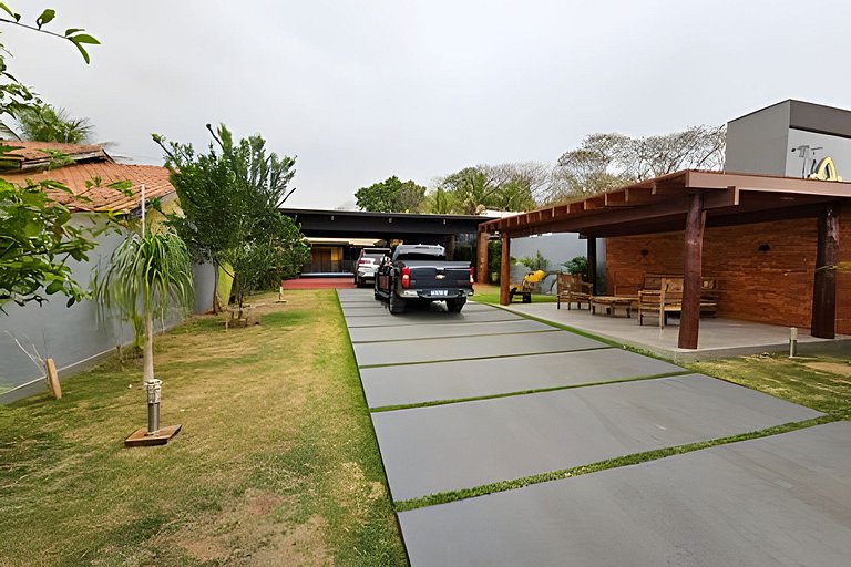 Recanto Sabiá, Área gourmet climatizada, piscina