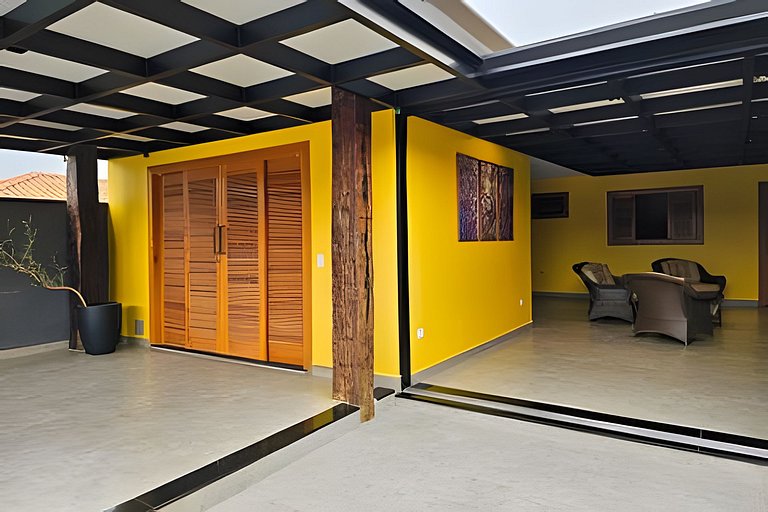 Recanto Sabiá, Área gourmet climatizada, piscina