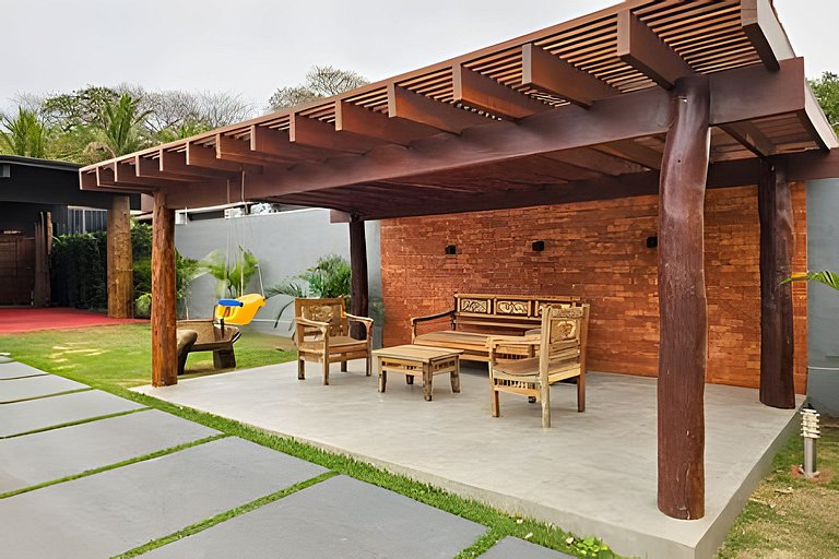 Recanto Sabiá, área gourmet climatizada e piscina
