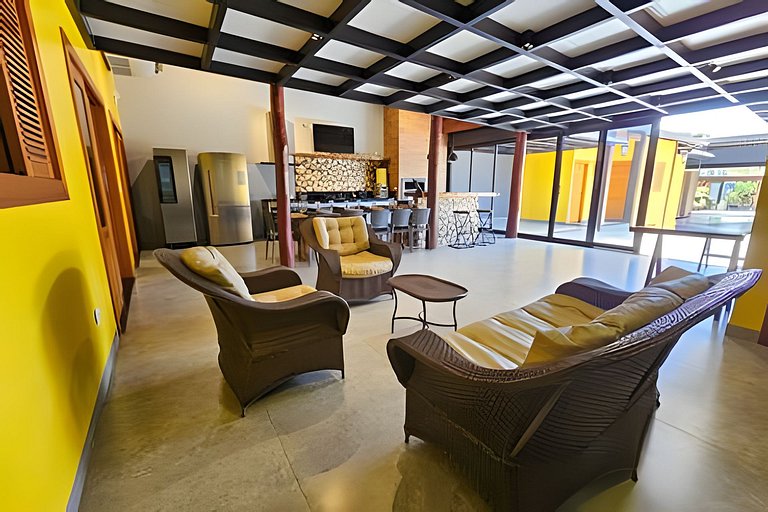 Recanto Sabiá, Área gourmet climatizada, piscina