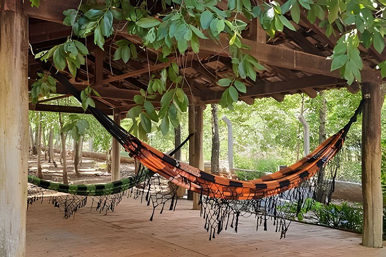 Chalé Bem Brasil 2: Conforto e paz próx ao centro.