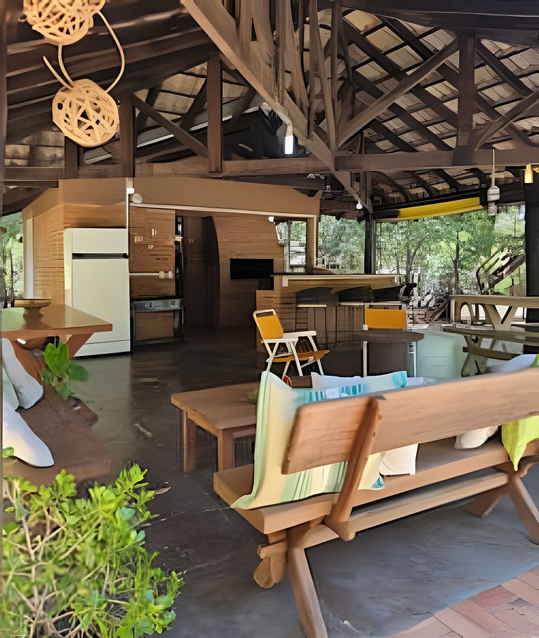 Chalé Bem Brasil 2: Conforto e paz próx ao centro.