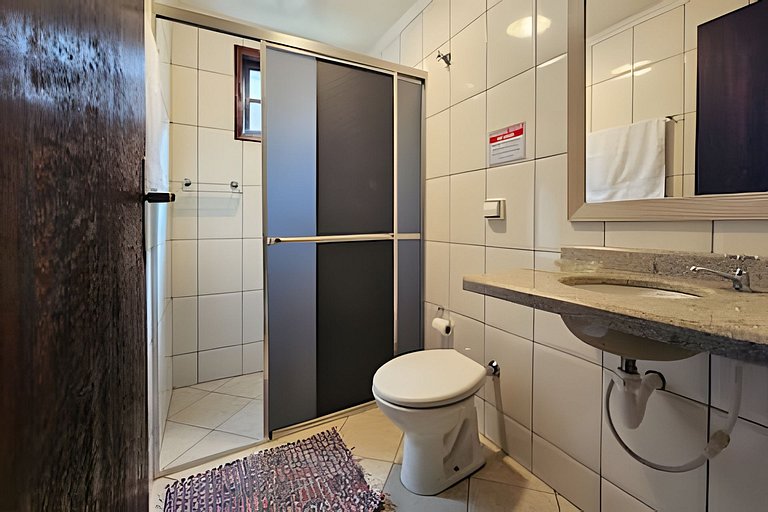 Chalé Bem Brasil 2: Conforto e paz próx ao centro.